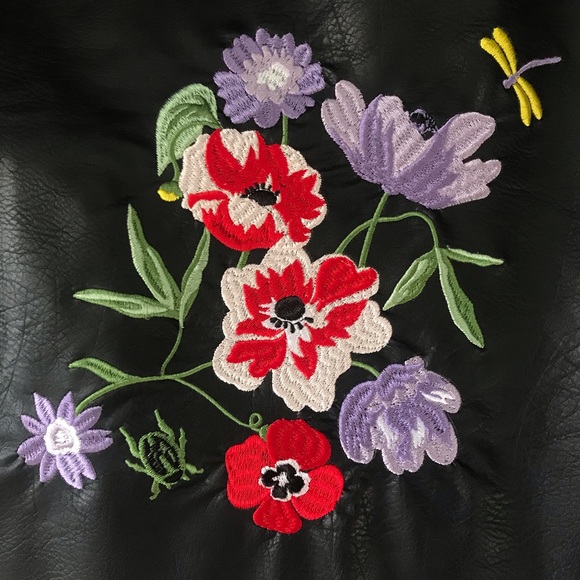 H&M Leather Mini Skirt with Embroidery - Picture 2 of 3